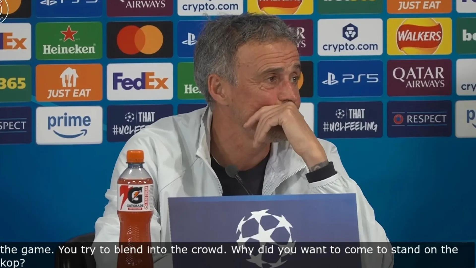 Luis Enrique arranca risos na coletiva de imprensa: “Não percebi um c...”