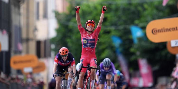 La cilentana Elisa Balsamo regina dei traguardi: sua la Maglia Rossa del Giro d’Italia Women 2026