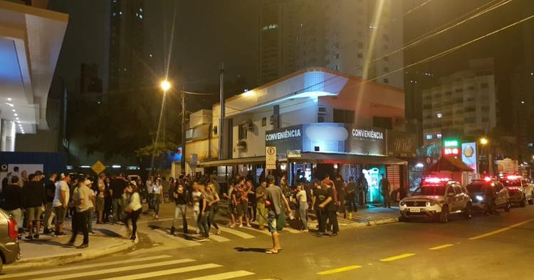 Maioria dos moradores quer restrição de horário para tabacarias e conveniências em BC, aponta pesquisa da PM&nbsp;
