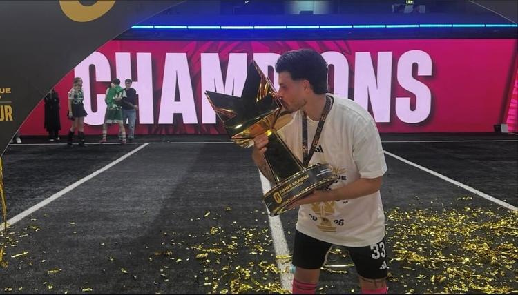 Kings League, il Cilento sul tetto d’Italia: Mauro Veneroso di Palinuro è campione con gli Alpak