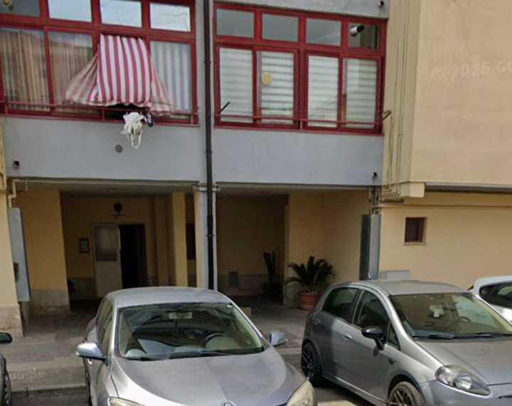 Eboli, esplosione all’alba: bomba carta in un palazzo di via Don Giuseppe Diana