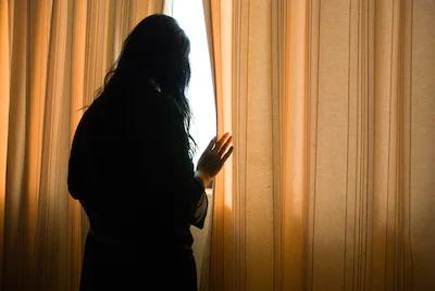 Hoofdrolspeler uit tv-docu verdacht van stalking ex, NPO haalt uitzending offline