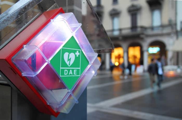 Arresto cardiaco a Torino: infermiere del 118 guida il soccorso, runner salvo