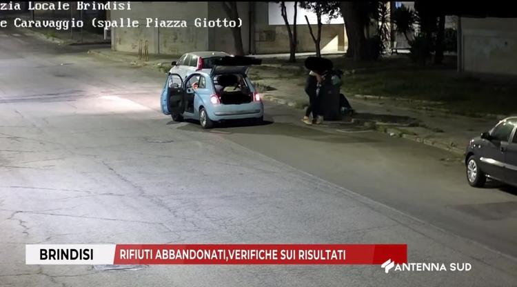 Brindisi: rifiuti abbandonati, verifiche sui risultati