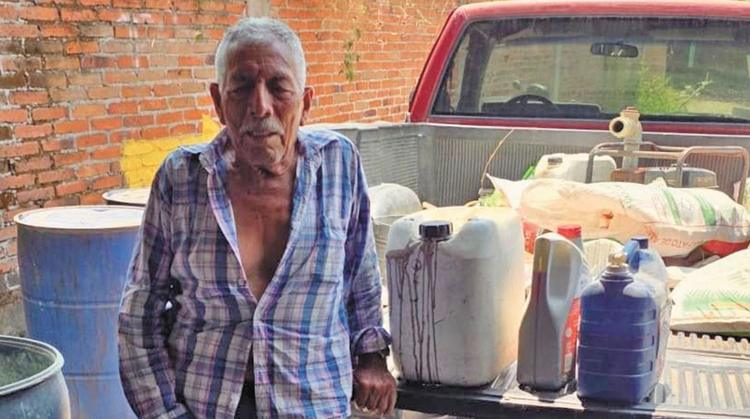 Campo de Mazatepec se vuelve sustentable: Apoyan a productores con abono orgánico