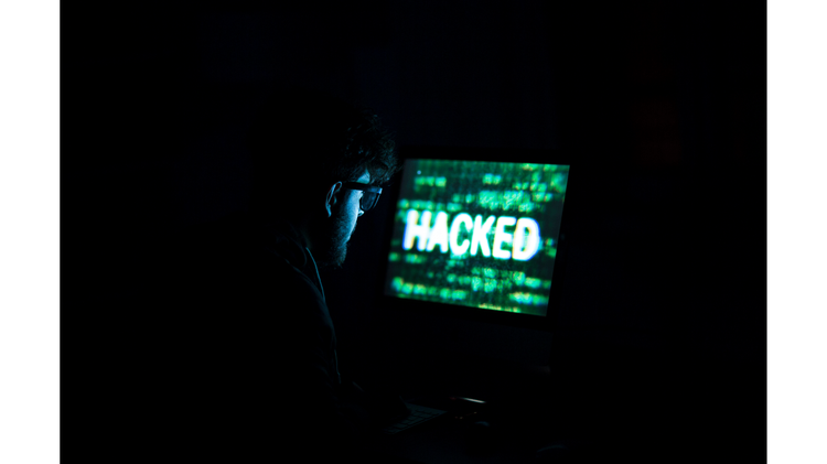 Come riconoscere un attacco hacker? Attenzione a questi segnali