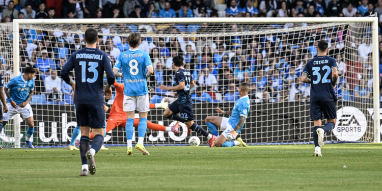 Il Napoli si è arreso, la Lazio vince al San Paolo (0-2): Inter a +12 dai partenopei e Scudetto in cassaforte