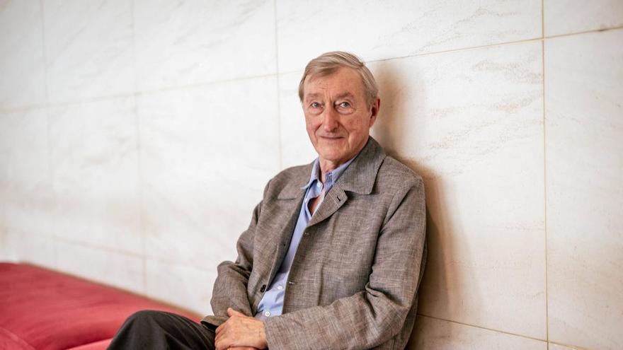 Un libro "para irse con él de parranda" y otras cuatro joyas de Julian Barnes
