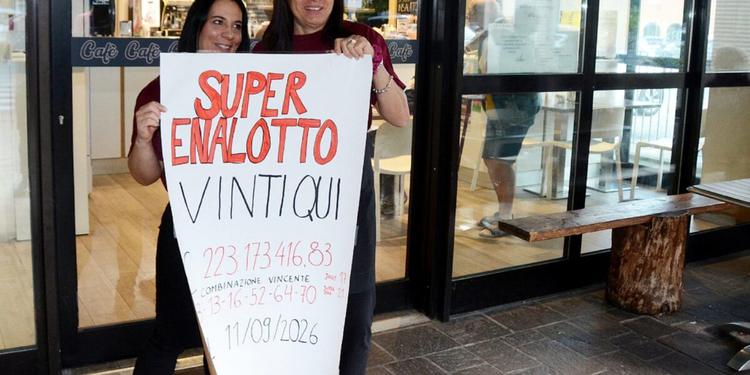 Superenalotto, 223 milioni con 5 euro: nessuno sa ancora chi ha vinto