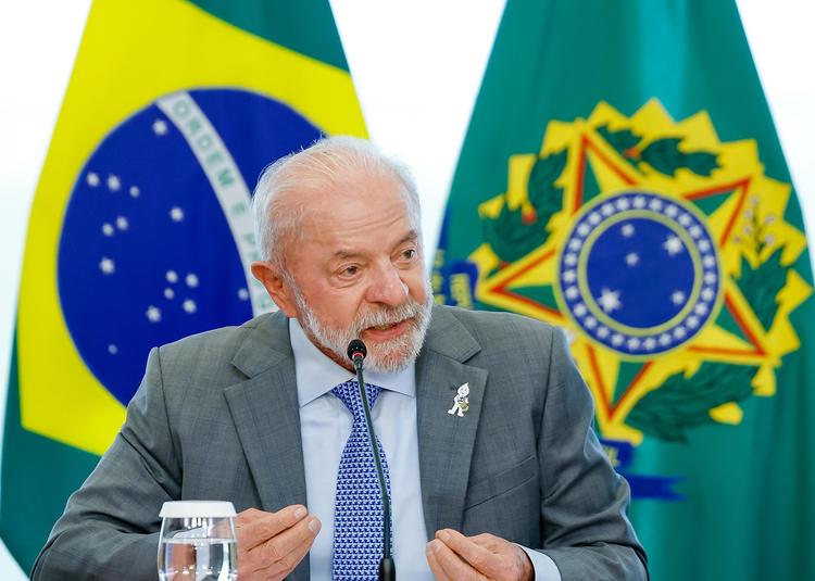Quaest: 49% desaprovam e 46% aprovam o governo Lula