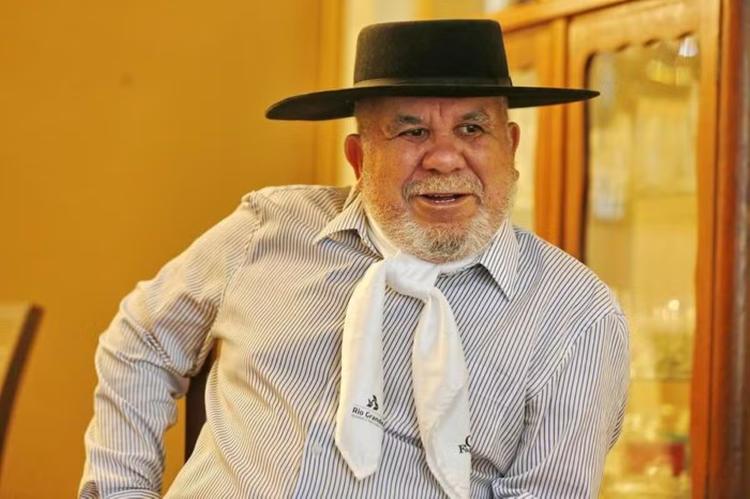 Bagre Fagundes, um dos principais representantes da cultura tradicionalista gaúcha, morre aos 86 anos