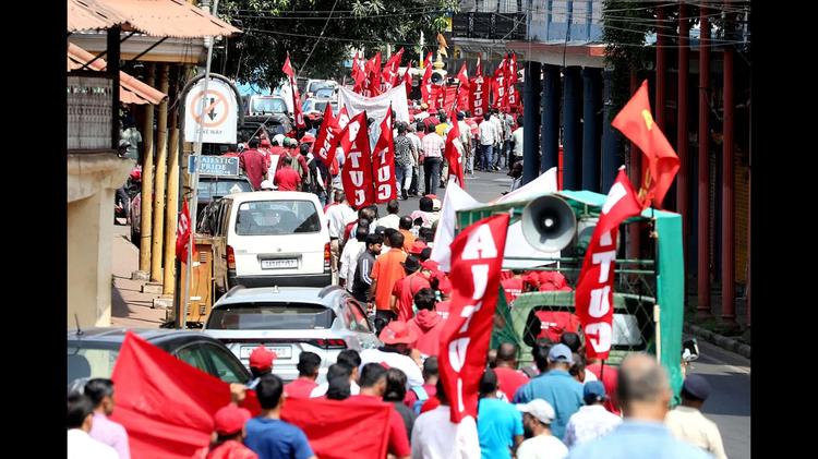 Workers in state protest 12-hour shifts, poor wages