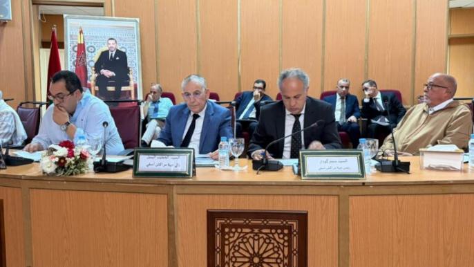 مشاريع طرقية كبرى وحماية مراكش من الفيضانات على طاولة مجلس الجهة