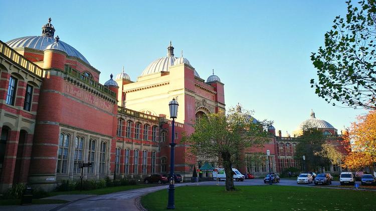 Birmingham University main building