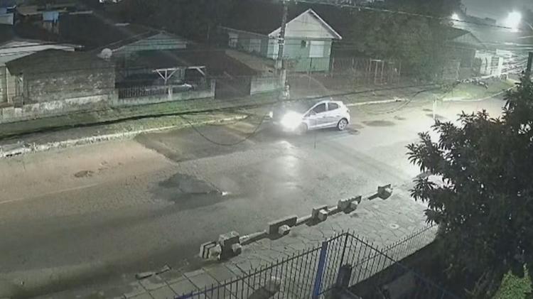 Irmãos que se passavam por policiais para assaltar pedestres em paradas de ônibus são presos em Porto Alegre