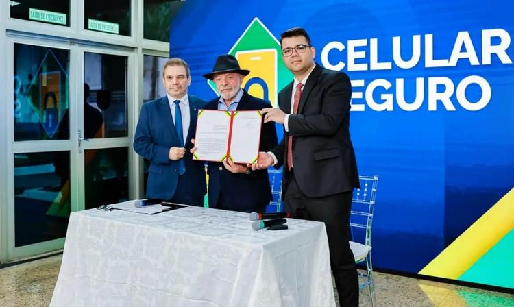 Governo cria plataforma para coibir roubos de celulares e vendas ilegais