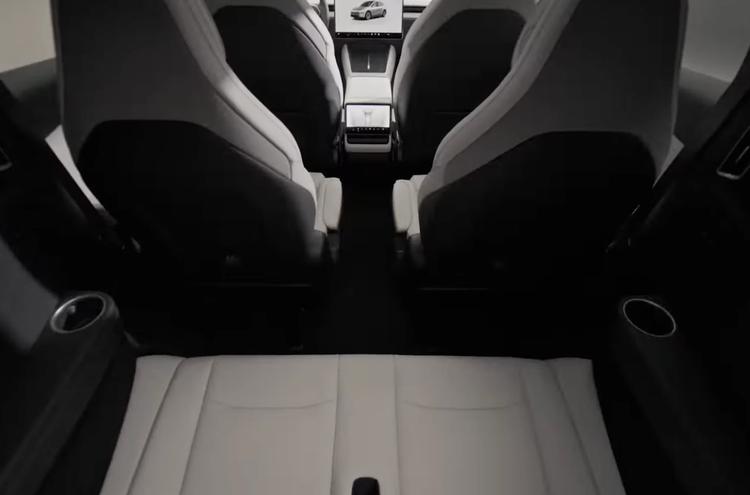 Tesla Model Y L