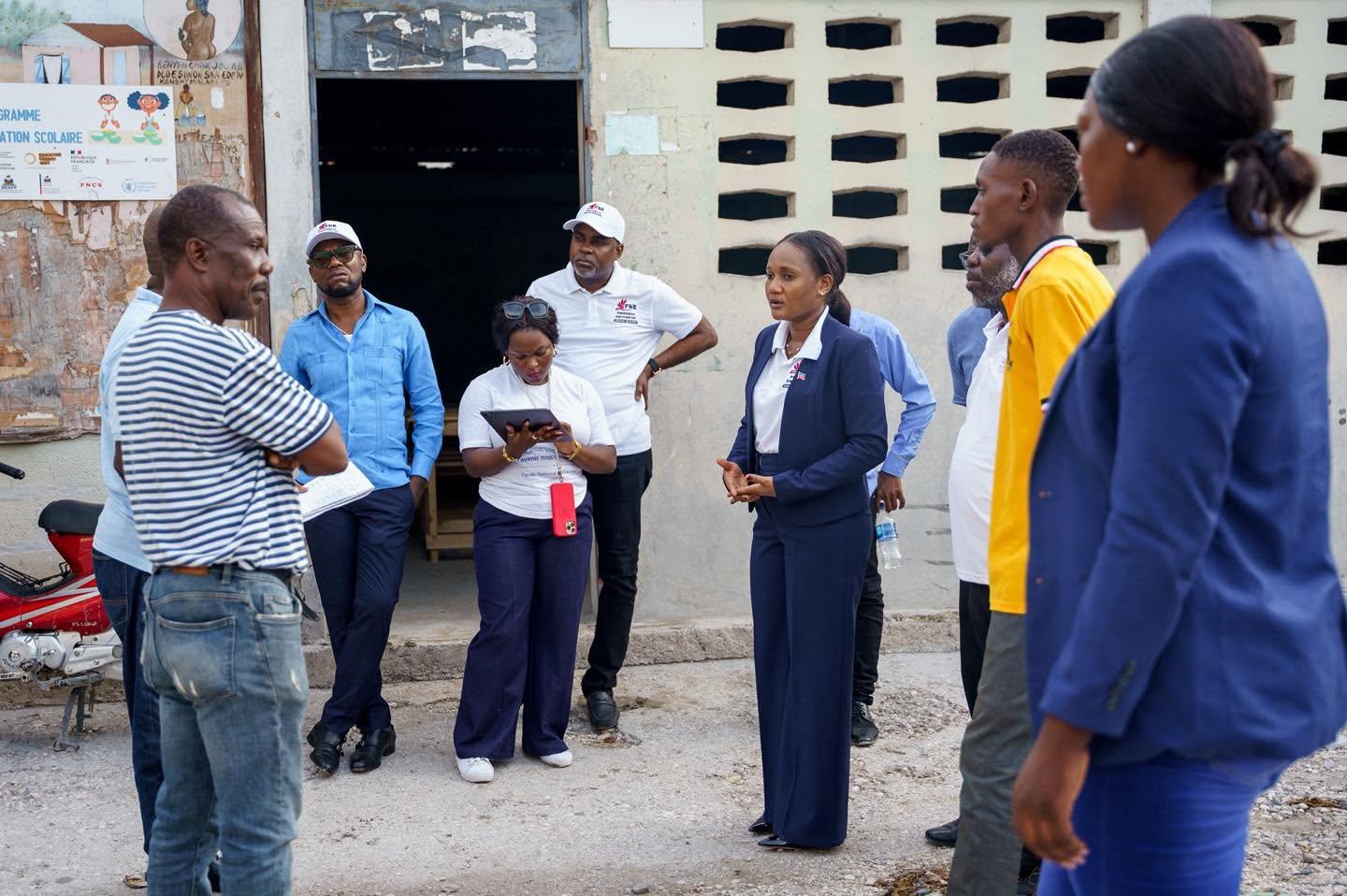 Une visite de la Directrice de FNE à l’école Nationale complète