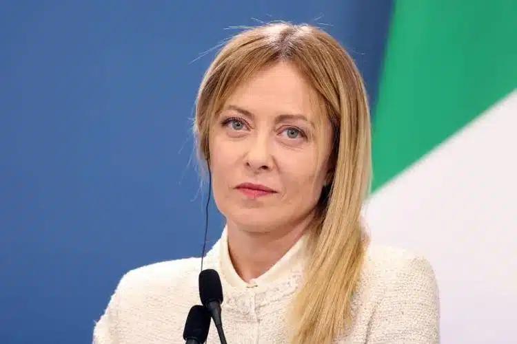 Meloni alla Camera verso il Consiglio Ue: sostegno a Kiev, Medio Oriente e difesa al 2,8%