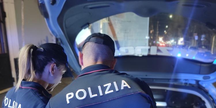 Beccato in piena notte con un condizionatore rubato: arrestato un 28enne a Catania