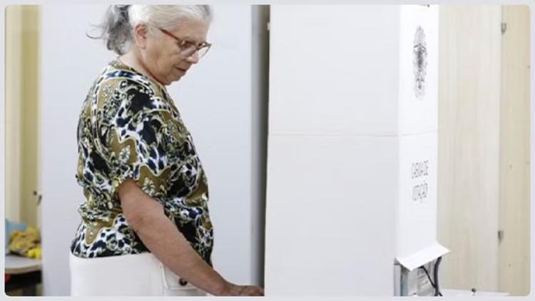 Eleições no DF: número de adolescentes com título cai 38%; adesão cresce entre eleitores 70+