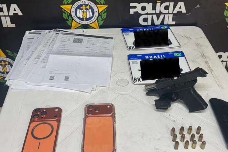 Dupla é presa por suspeita de aplicar golpe em concessionária de motocicletas em Barra Mansa
