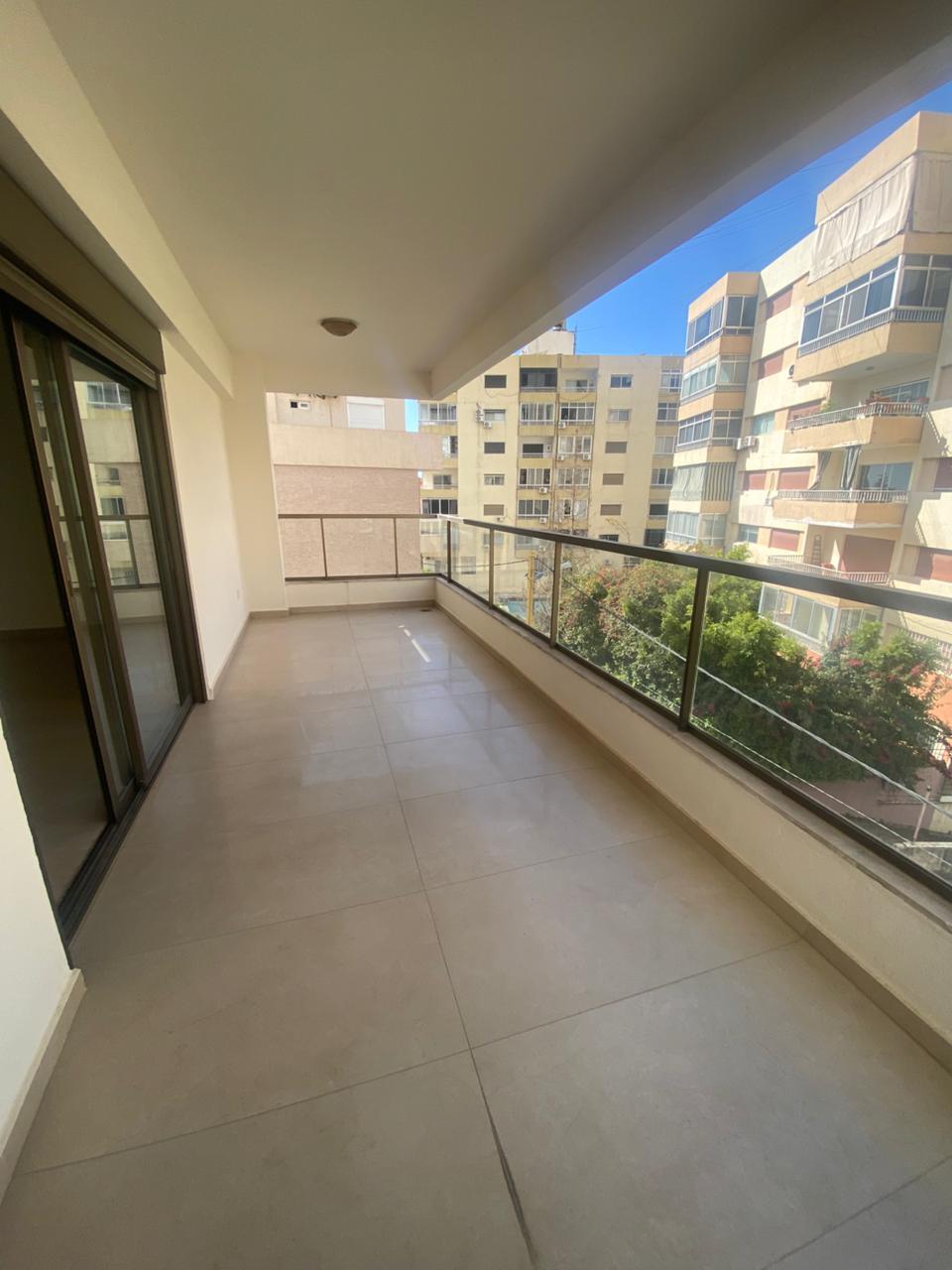 For Sale: Apartment in Naccache