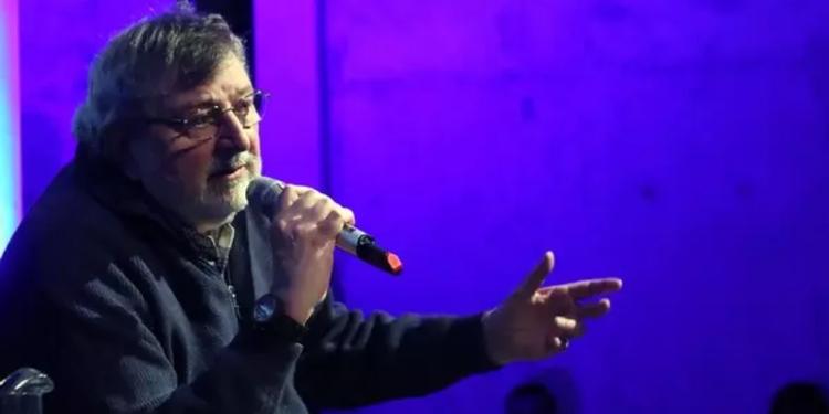 E' morto Francesco Guccini