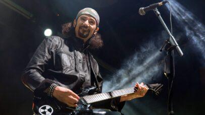 Ex-guitarrista do Kiss, Bruce Kulick passa por cirurgia cardíaca