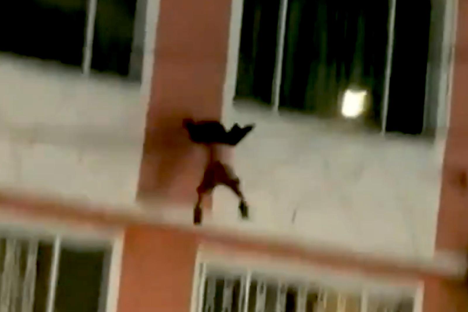 Video: Colombian Neighbors Save Toddler Who Fell From 4th Floor, Mother’s Neglect Under Scrutiny