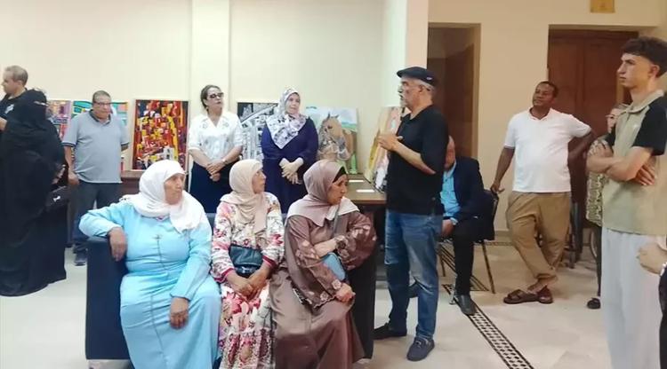 الفن والصحة النفسية.. معرض متنقل بشيشاوة يبرز الإبداع كمساحة للتعبير والاندماج ولوحة ما وراء النظر تخطف الأنظار