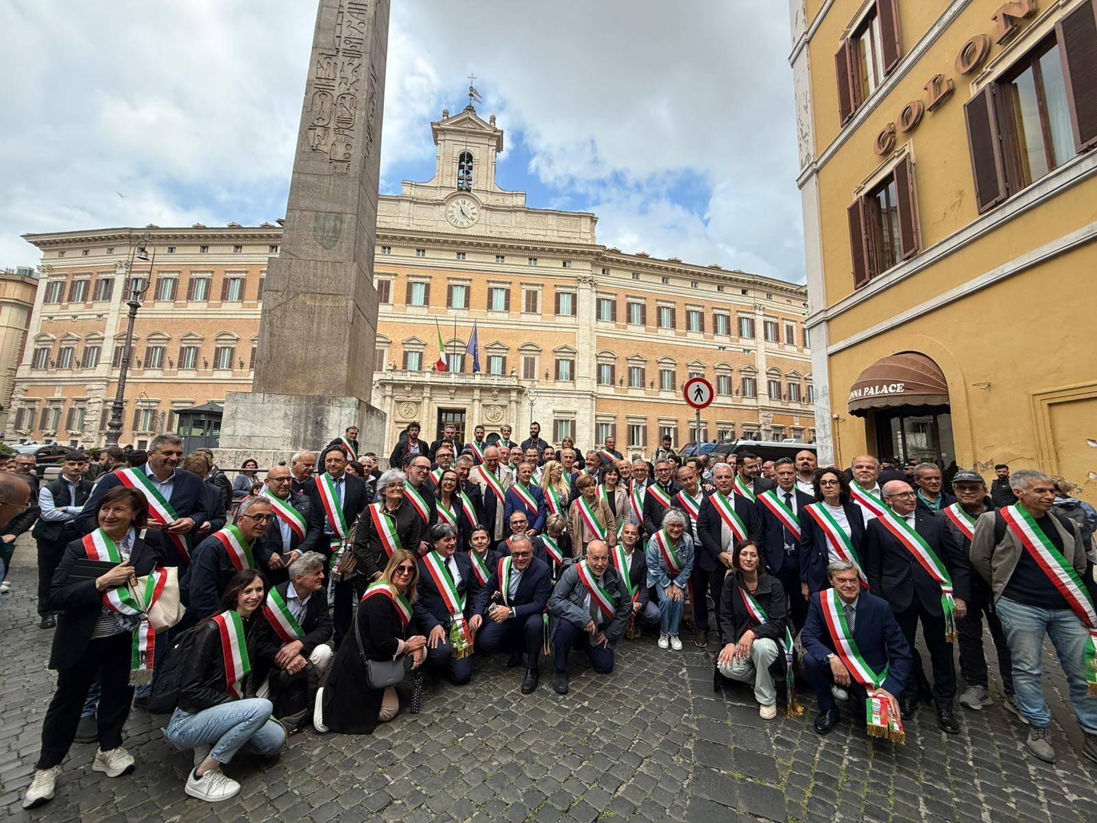 Il Sindaco di Controne a Roma: “Il Governo riveda la Legge sulla Montagna, pronti a dare battaglia”