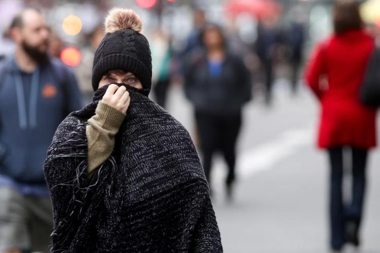 Onda de frio ganha força no Sul nesta terça e derruba temperaturas no Sudeste e Centro-Oeste
