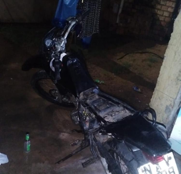 Homem joga gasolina na casa de ex-namorada após término, ameaça atear fogo e é preso em Boa Vista