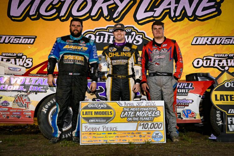 Mississippi Thunder Thursday podium