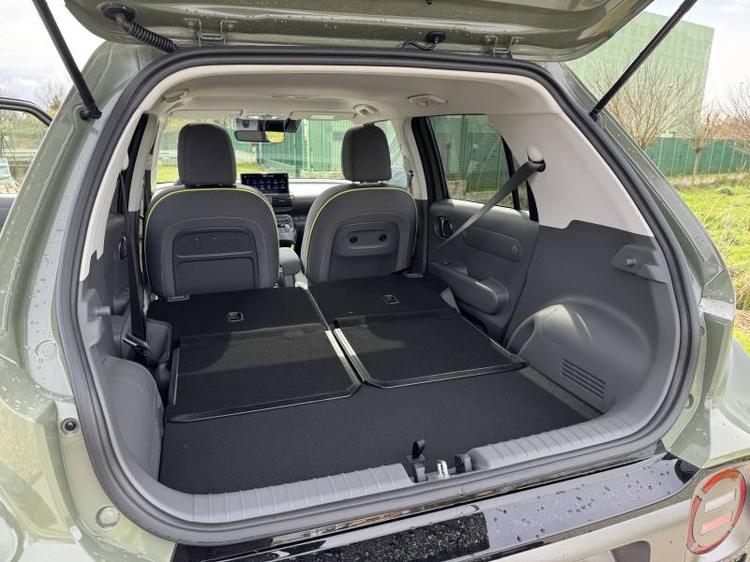 Hyundai Inster Cross: tutte le foto 12