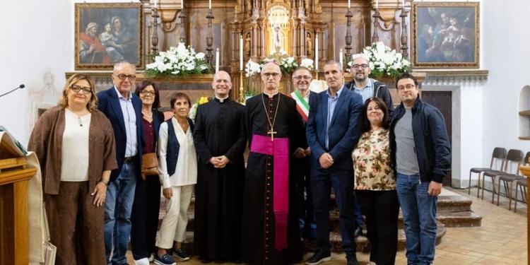 Piedimonte Etneo, Raspanti inaugura “Pater Seraphicus”: una mostra per San Francesco