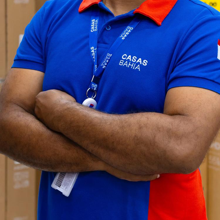 Justiça suspende demissões em massa feitas pelo Grupo Casas Bahia