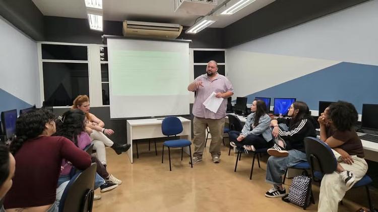'Foca EPronto' inicia ciclo de oficinas com profissionais do Grupo EP para estudantes de jornalismo