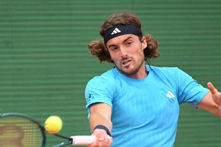 Grâce à son titre à Gstaad, Stefanos Tsitsipas revient aux portes du top 50 du classement ATP