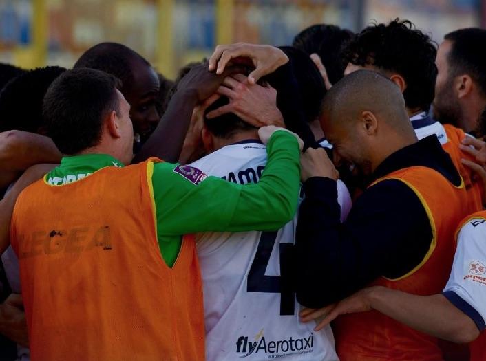 Giugliano, festa grande in città: la squadra è salva e resta in serie C