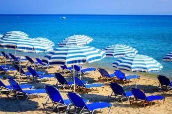 L'abbronzatura? 'E' fuori moda', il medico estetico: "Un trend che fa bene alla pelle e alla salute"