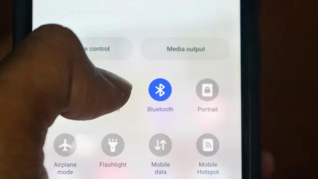 Celular com Bluetooth sempre ligado? Conheça os riscos
