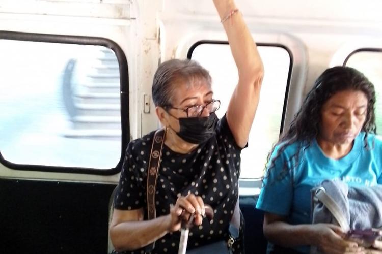 Adultos mayores pagarán solo 5 pesos de pasaje en Morelos pese al nuevo aumento