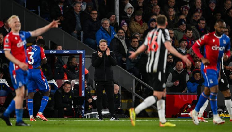 Newcastle United fans are absolutely baffled by one decision
Eddie Howe made against Crystal Palace