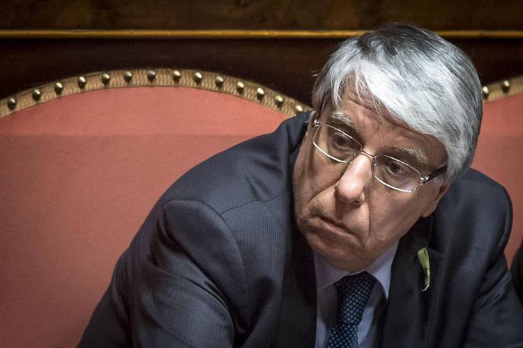 "Che cosa c'entra la strage di Ustica con le vittime del terrorismo?"