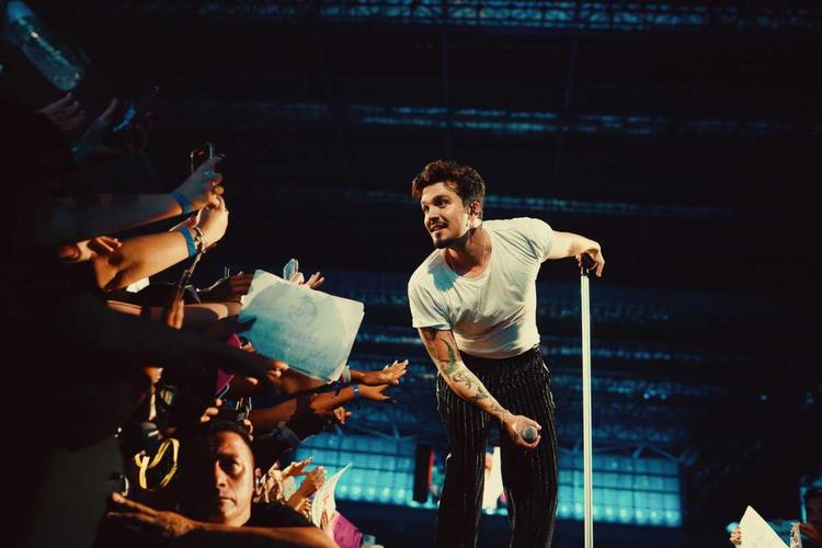 Luan Santana esgota ingressos em Porto Alegre e anuncia novas datas da turnê “Registro Histórico”