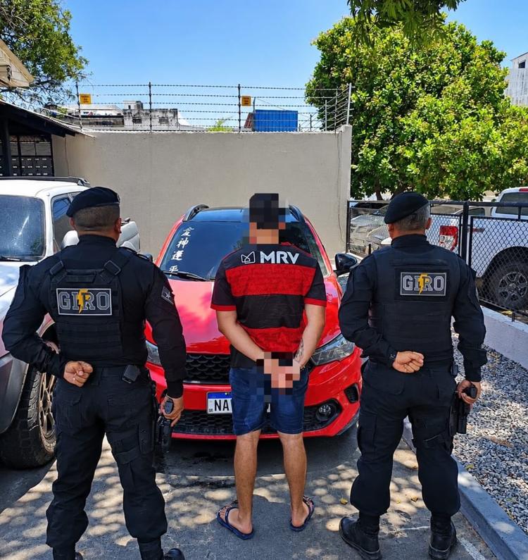 Homem é preso após transportar dupla suspeita de furtar de motocicleta em Boa Vista