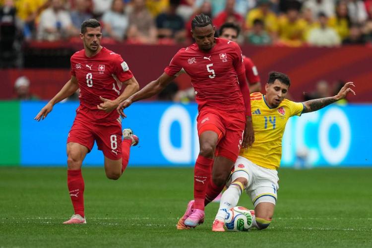Mondiali 2026: la Svizzera supera la Colombia ai rigori e raggiunge l’Argentina ai quarti