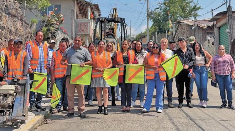 Realizan ampliación de la red de agua en Huitzilac